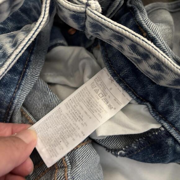 Old Navy Overalls Women 6 Light Wash Denim Bib Skinny Hip Zip Carpenter Festival - Picture 9 of 9